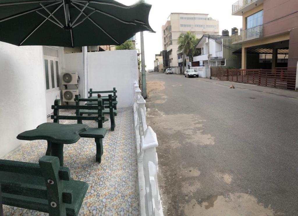 Wish Residence Seaside, Near Durdans & Vasan Eye Care Hospital, Colombo 3 외부 사진